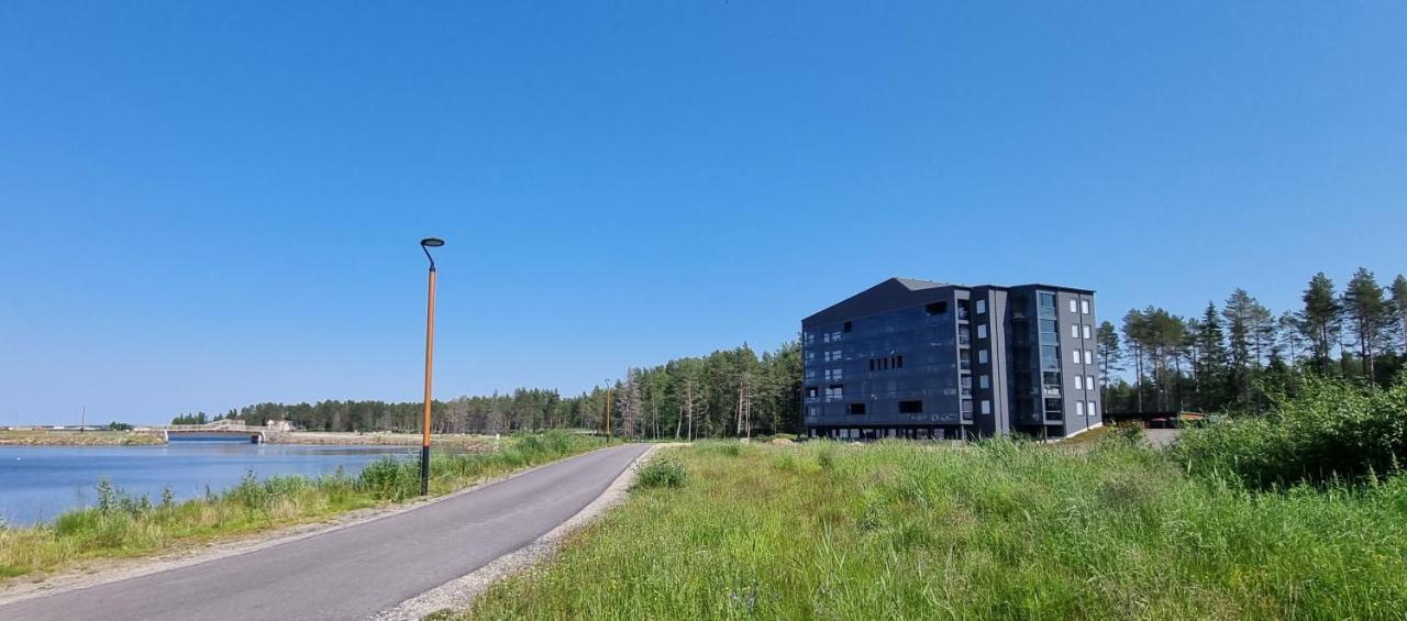 Marina Chalets Studios By Hiekka Booking - Sisaeltaeae Liinavaatteet Ja Loppusiivouksen Kalajoki Kültér fotó