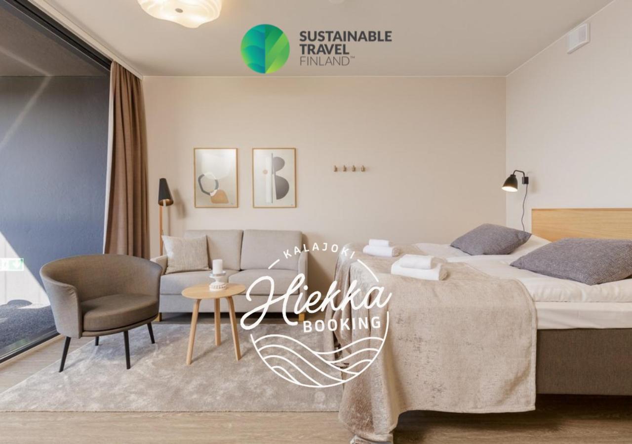 Marina Chalets Studios By Hiekka Booking - Sisaeltaeae Liinavaatteet Ja Loppusiivouksen Kalajoki Kültér fotó